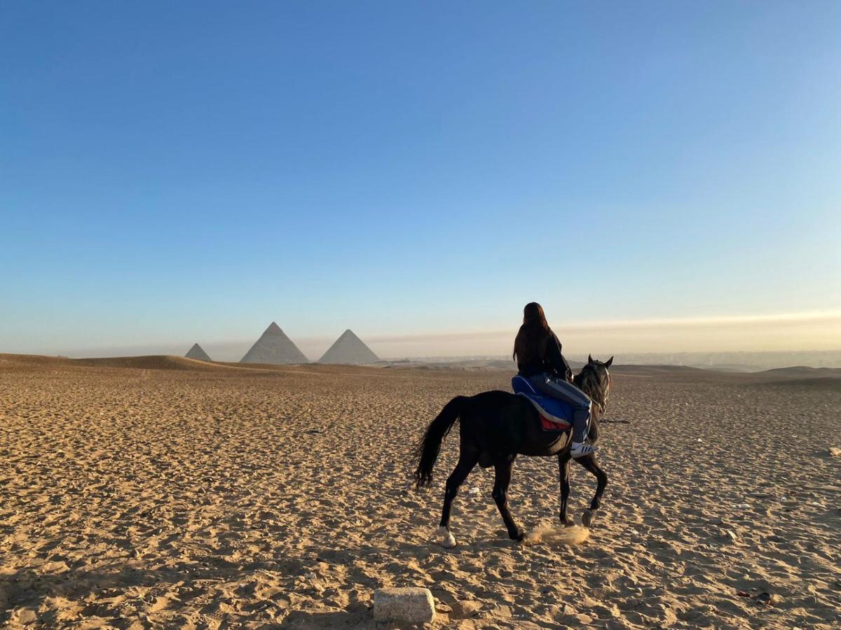 Eagles Pyramids View Hotel Kafrat al Jabal Exterior photo