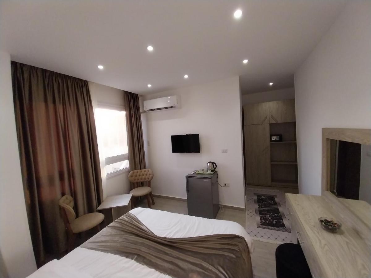 Eagles Pyramids View Hotel Kafrat al Jabal Exterior photo