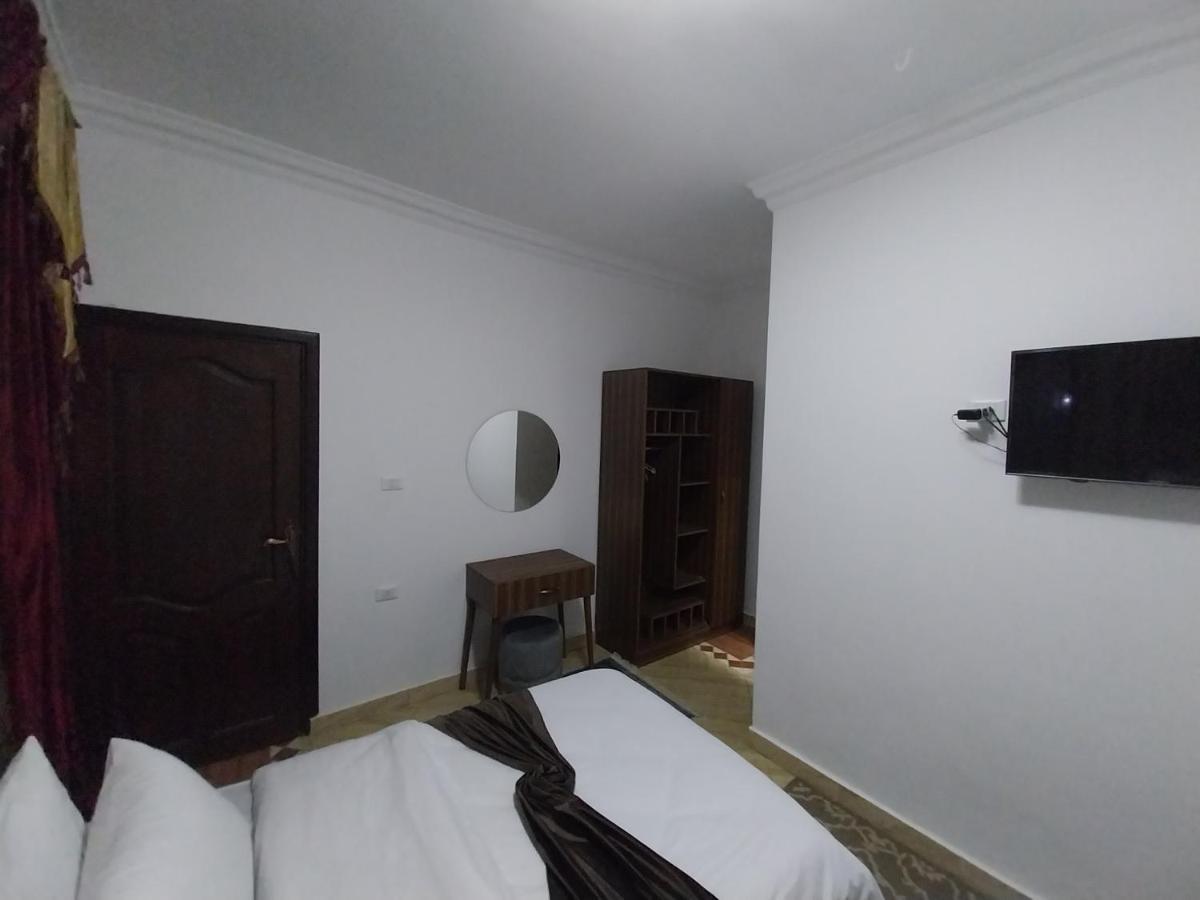 Eagles Pyramids View Hotel Kafrat al Jabal Exterior photo