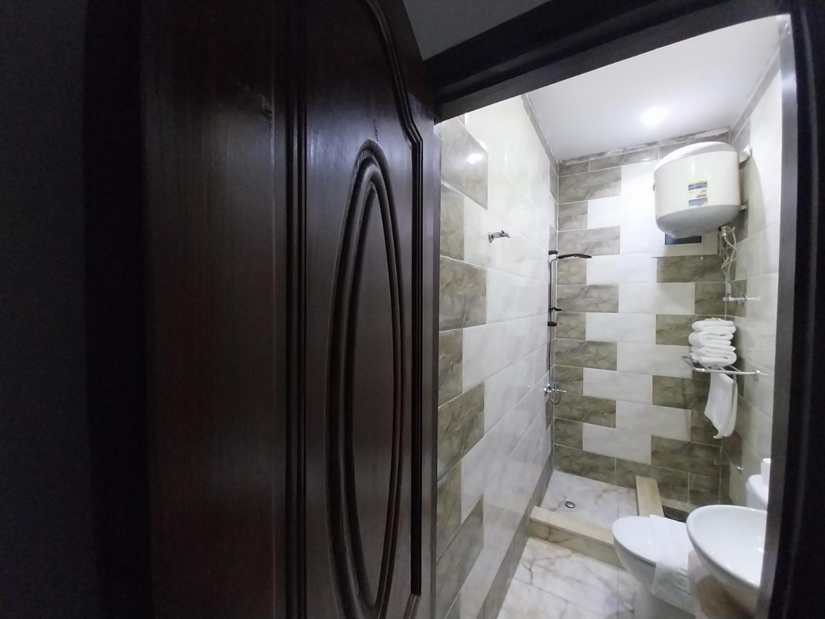 Eagles Pyramids View Hotel Kafrat al Jabal Exterior photo