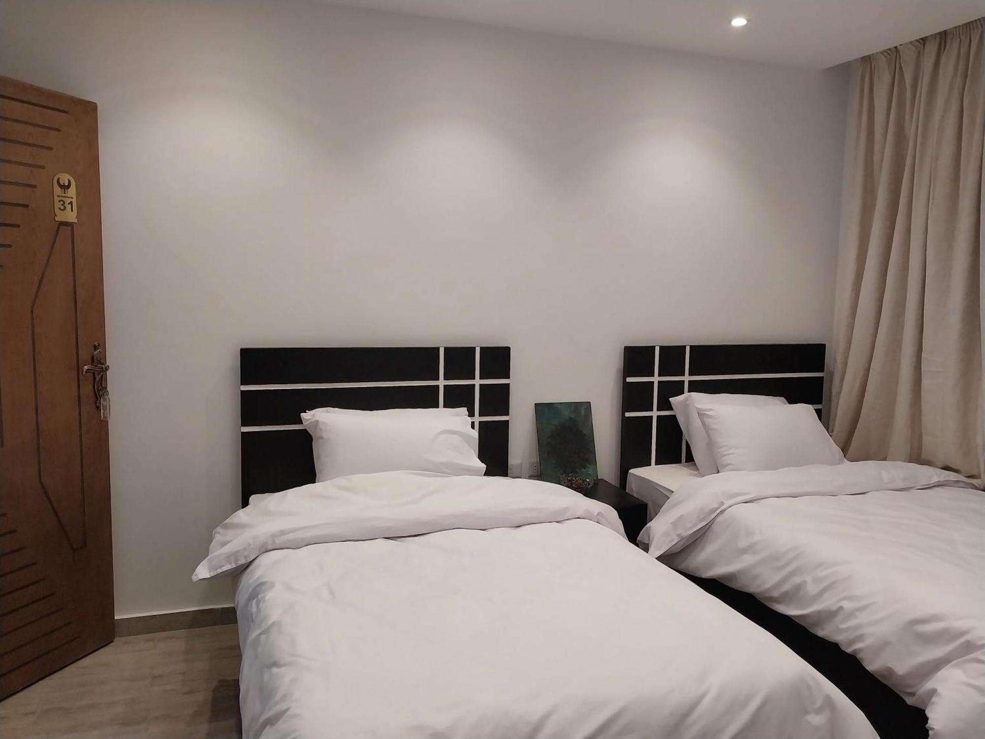 Eagles Pyramids View Hotel Kafrat al Jabal Room photo